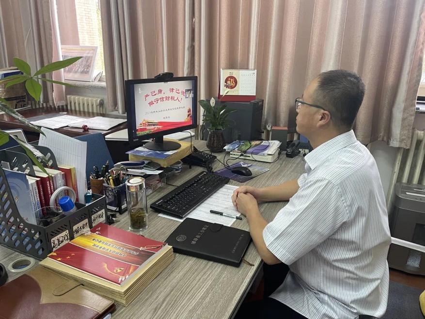 2021-09-29 09:57:59.208000