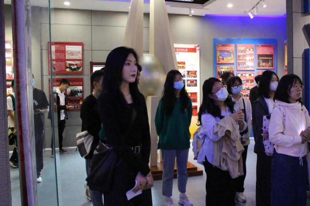 2021-09-29 00:41:55.973000